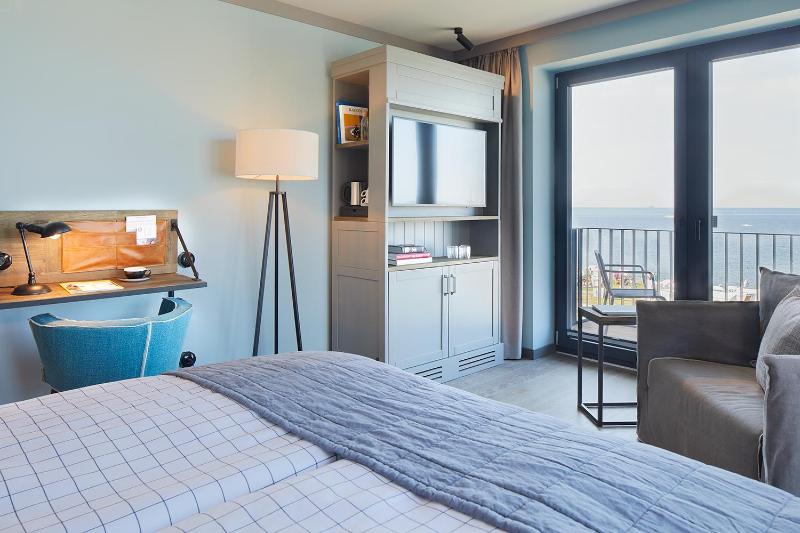 Superior Double Room with Sea View - Balcony image 1