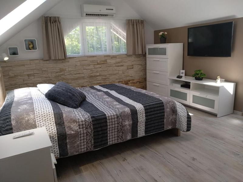 Apartment image 3