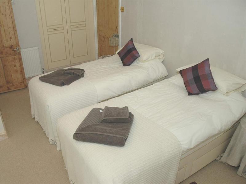 Quadruple Room image 1