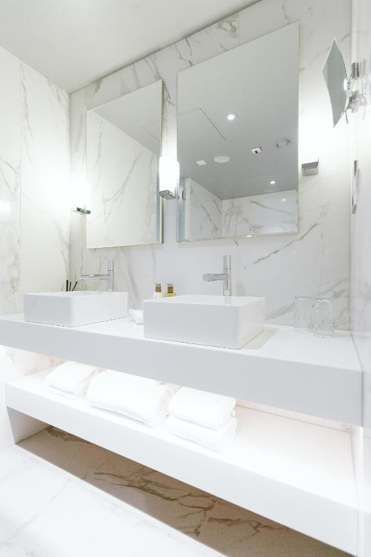 Headline Suite image 4