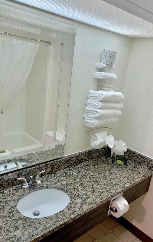 Double Room image 2