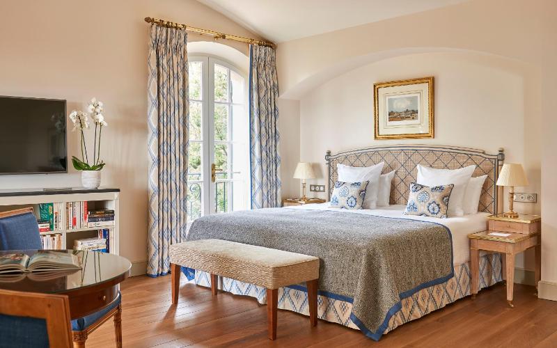 Prestige Junior Suite image 3