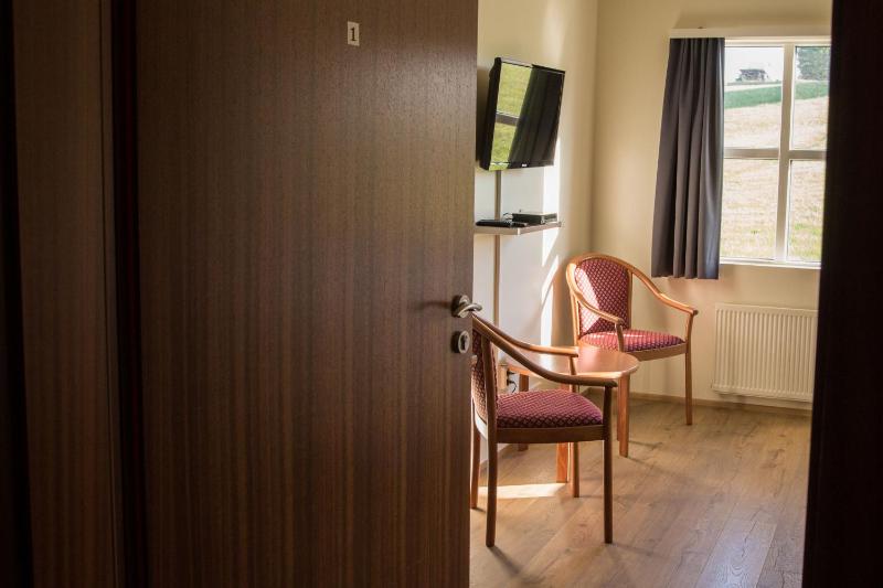 Double or Twin Room image 2