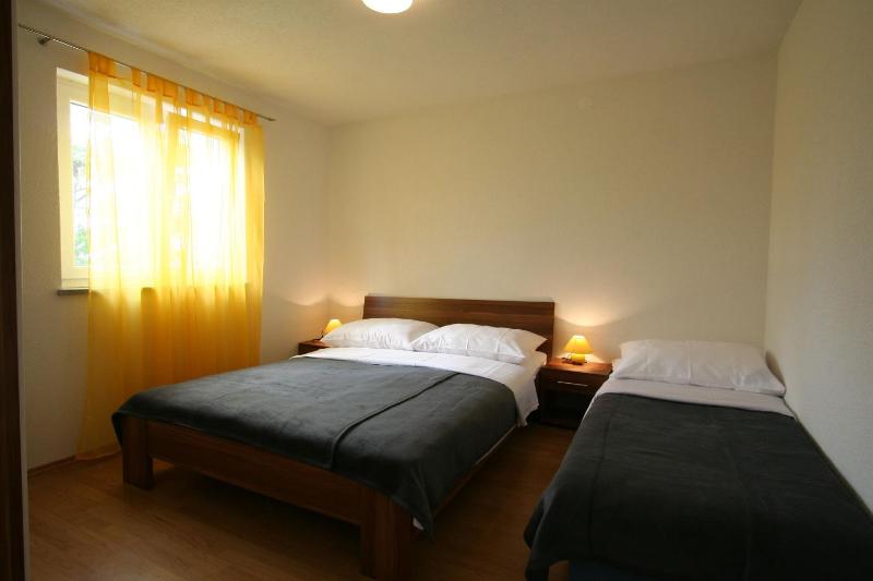 One-Bedroom Apartment with Terrace image 4