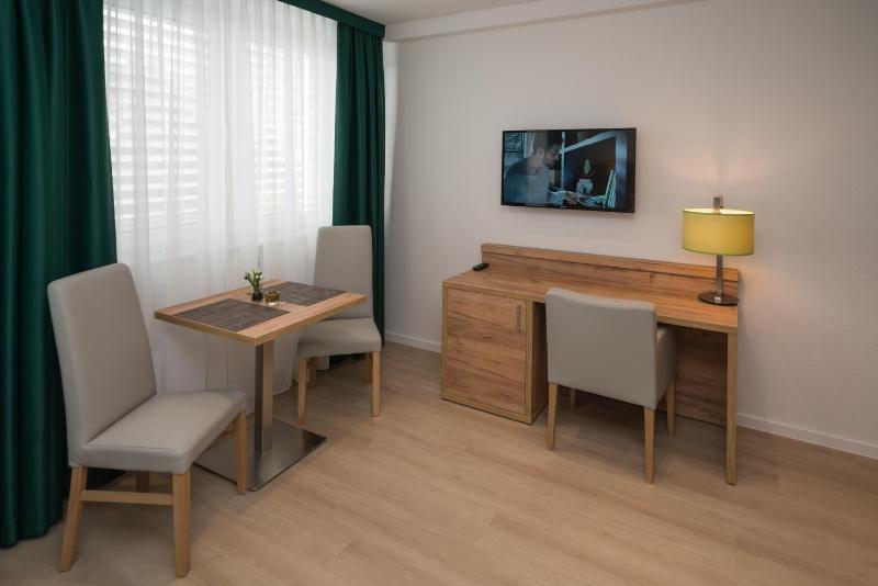 Apartment Düsseldorf Nord - image 6