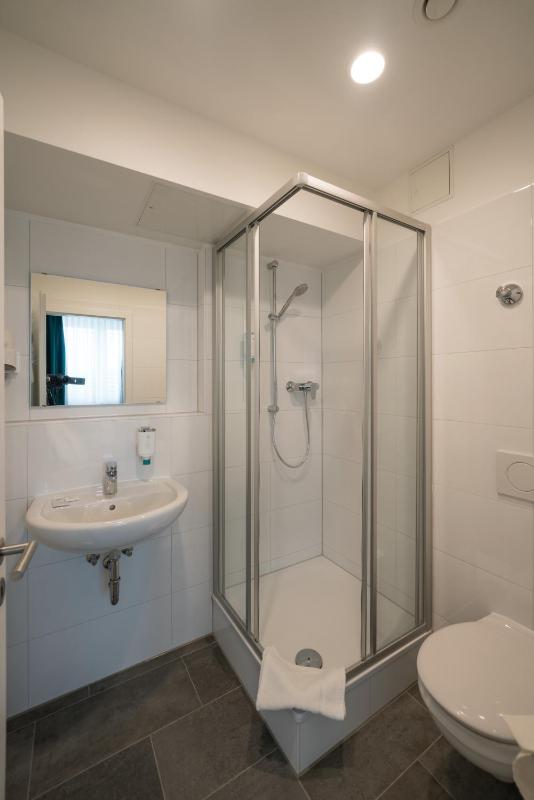 Apartment Düsseldorf Nord - image 19