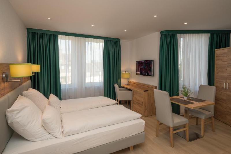 Apartment Düsseldorf Nord - image 13