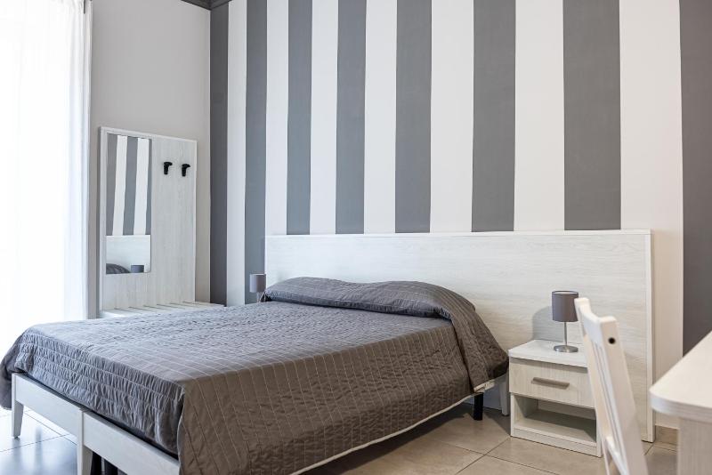 Triple Room image 2