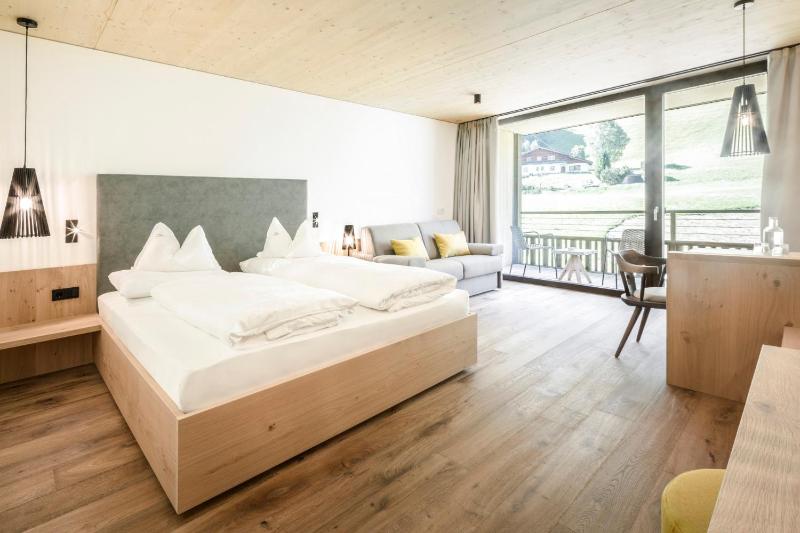 Suite image 3
