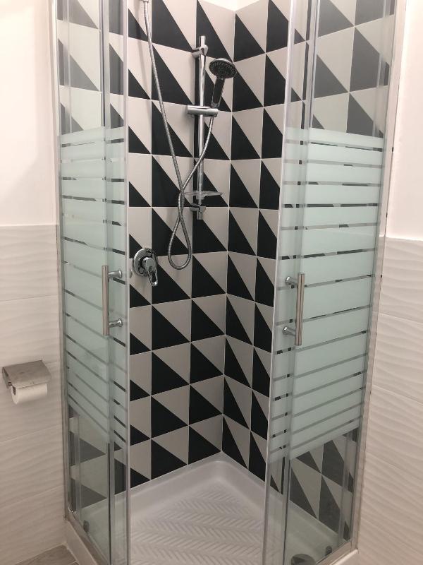Deluxe Triple Room image 4