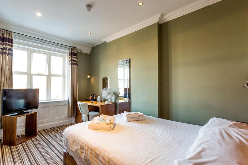 Bawn Lodge - image 17