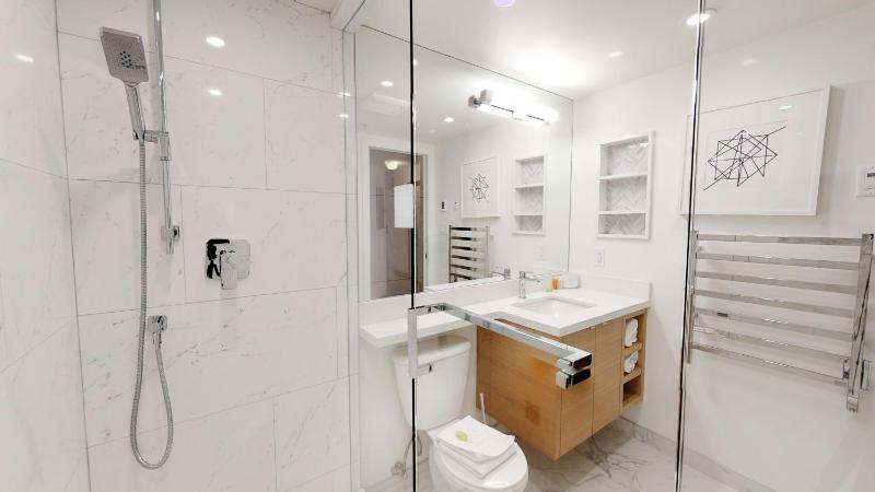 Ski inSki out - Steam shower - Roof top Hot tub- Air Conditioning - image 28