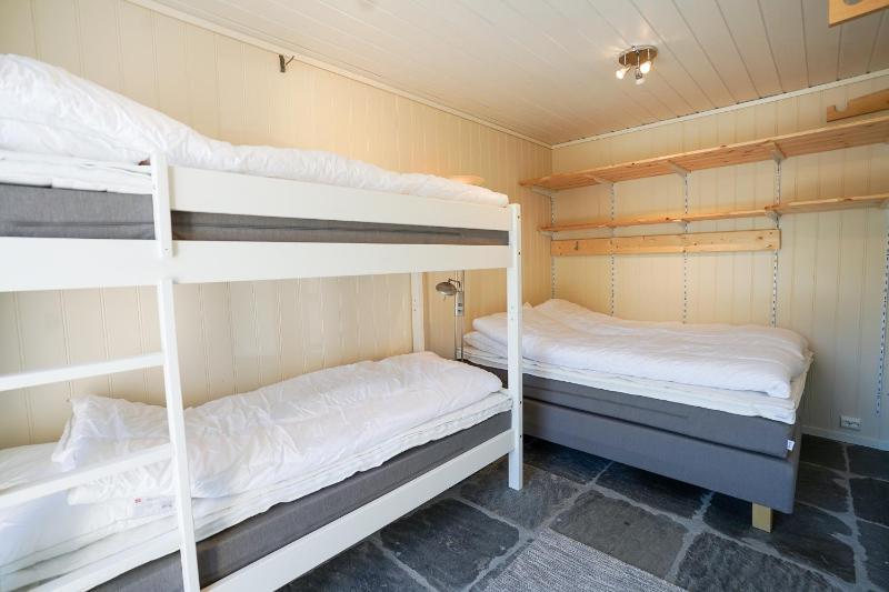 One-Bedroom House image 2