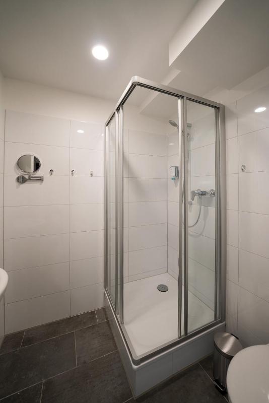 Apartment Düsseldorf Nord - image 16