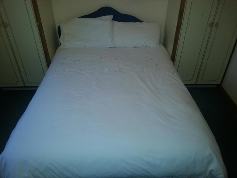 Double Room with Private External Bathroom image 3