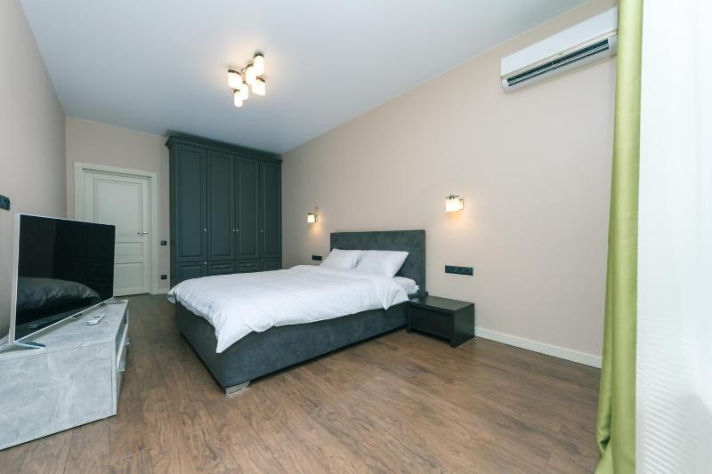 Luxury Apartments - image 13