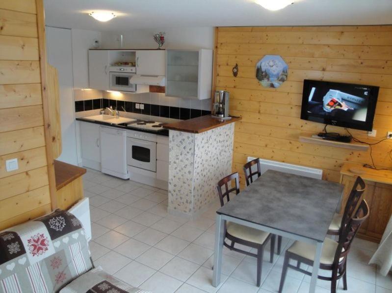 Two-Bedroom Apartment image 2