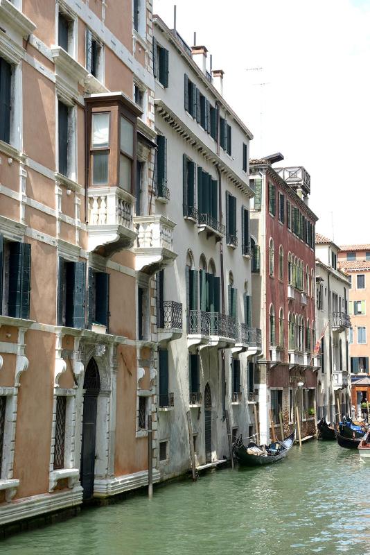 Two-Bedroom Apartment image 3