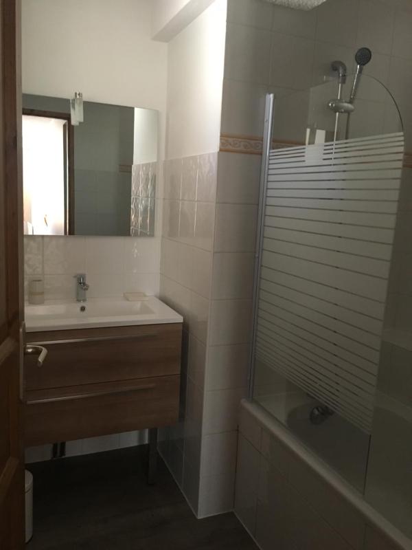 Two-Bedroom Apartment (8 Adults) image 2