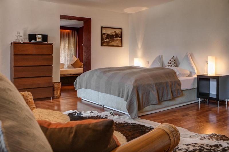 Superior Double Room with Balcony and Mountain View image 4