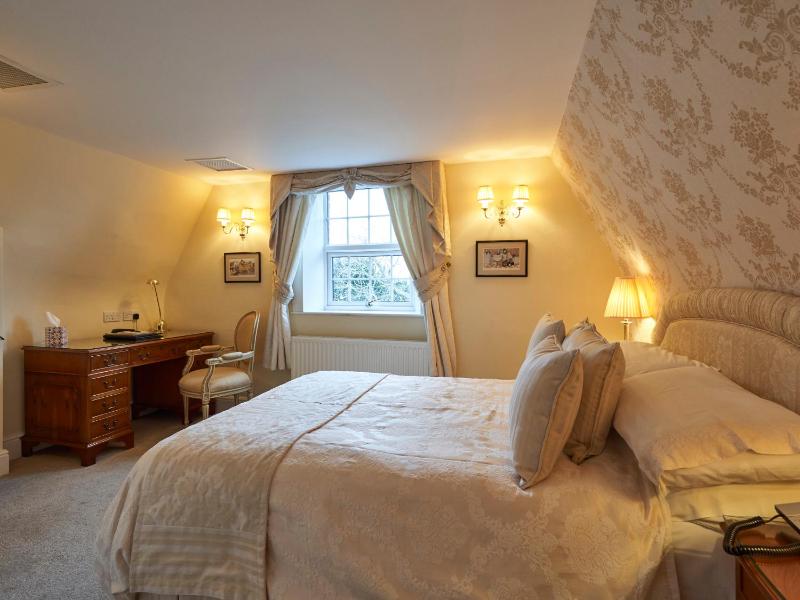Standard  Room image 4