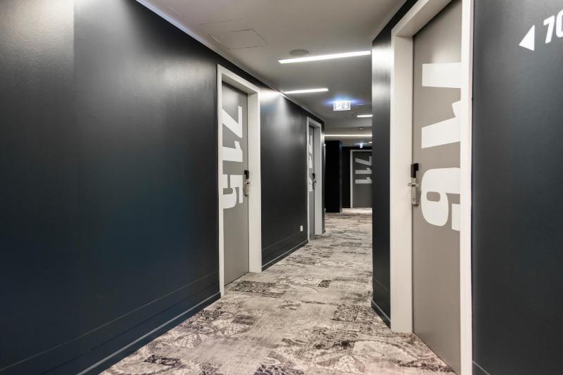 Deluxe Single Room image 1