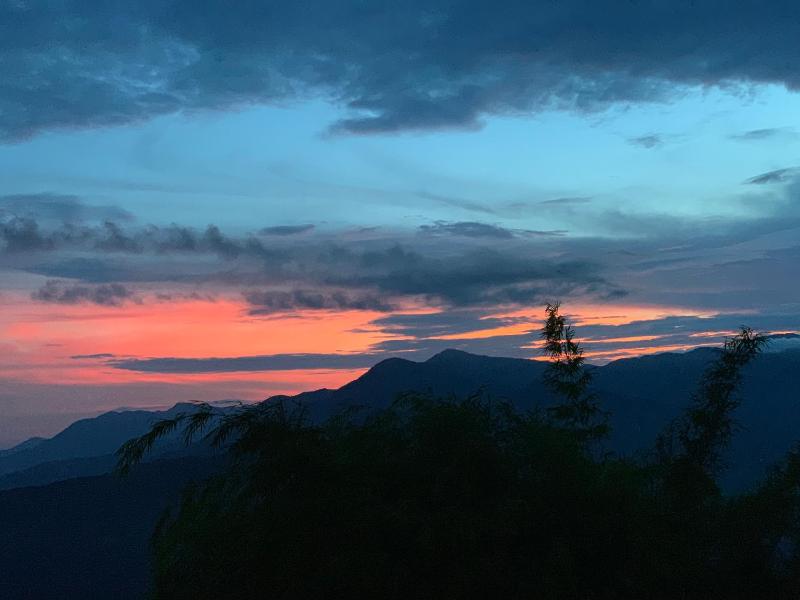 Superview Lodge - Family-Run Himalayan Sunrise - image 10