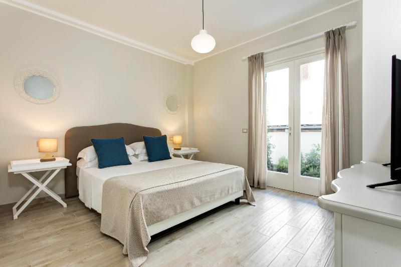 Comfort Double or Twin Room image 4