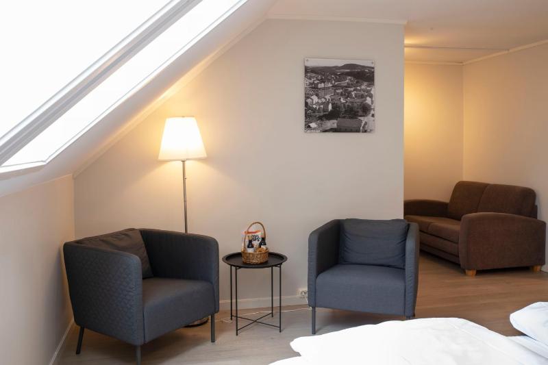 Double Room With Evening Meal image 2