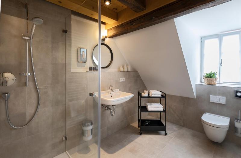 Superior Double Room image 4