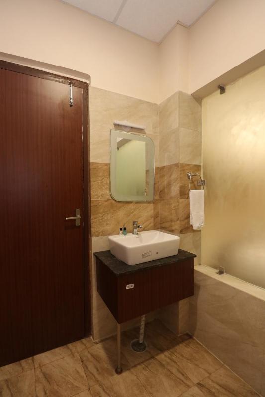 HOTEL DEV GANGA - image 6
