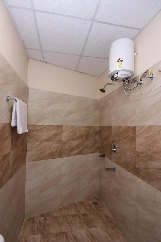 HOTEL DEV GANGA - image 2