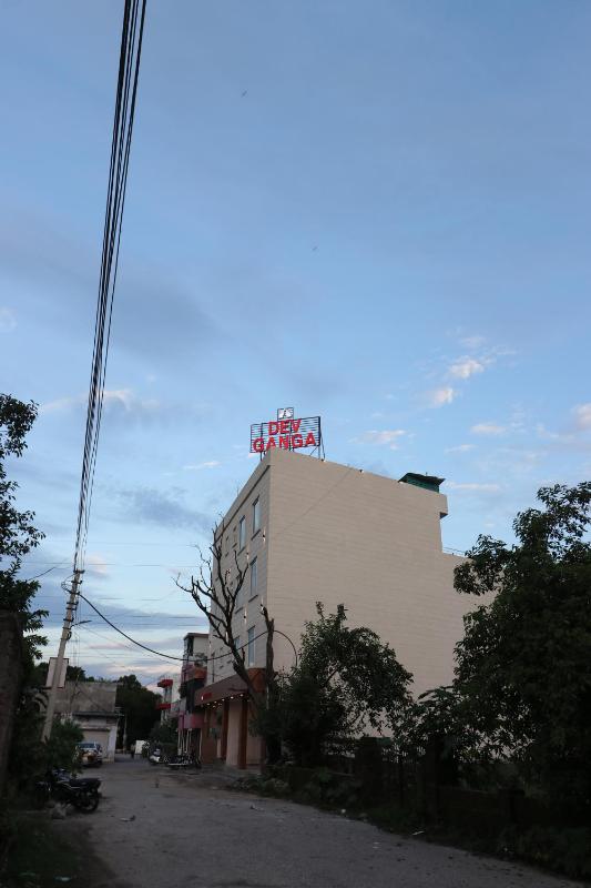 HOTEL DEV GANGA - image 8