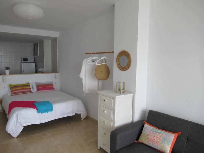 Vivelorural Canteras 208 beach front with wifi - image 1