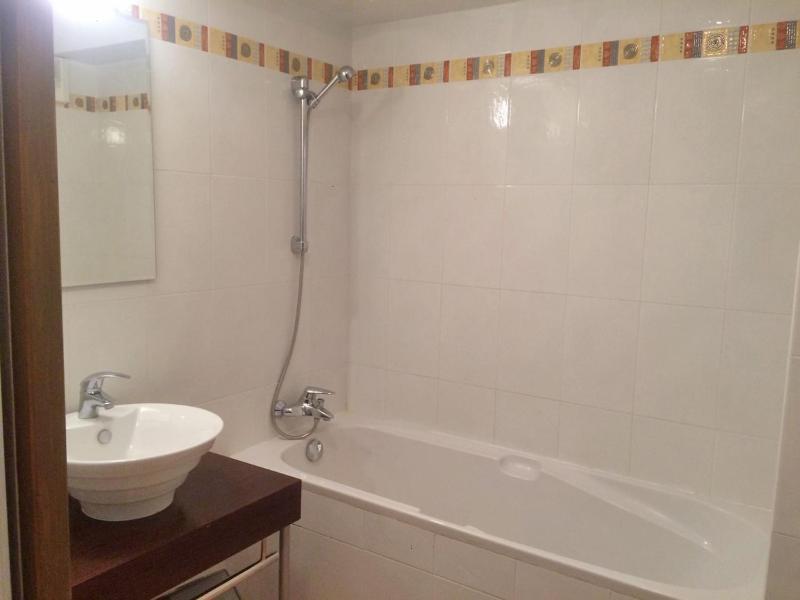 Studio (2 Adults) image 3