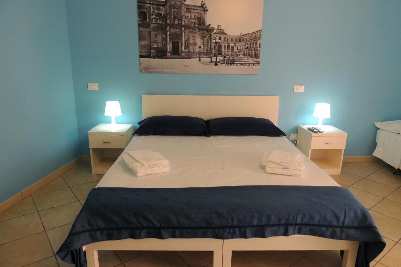 Triple Room with Balcony image 1