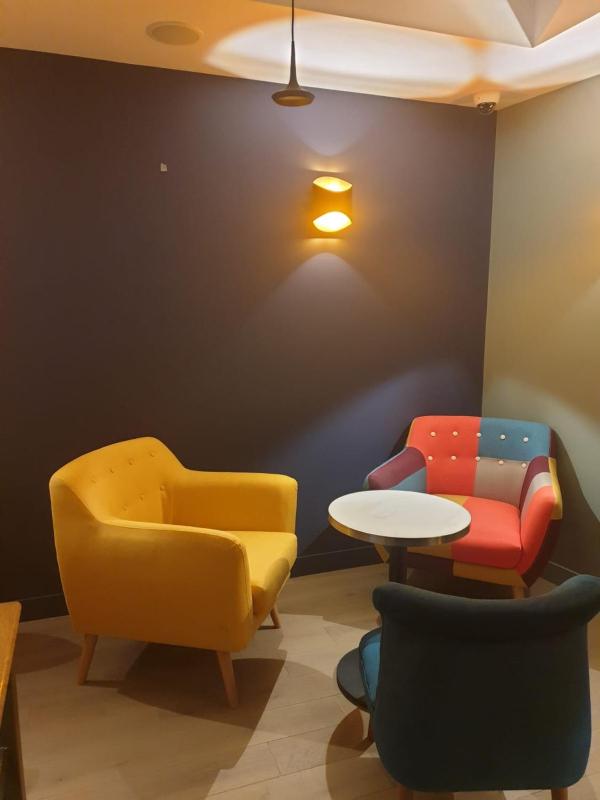 HOTEL PARIS PANAM-PERE LACHAISE-PLACE GAMBETTA-HOPITAL TENON-REPUBLIQUe - image 3