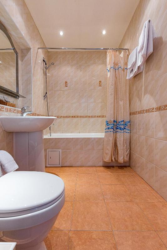 Double or Twin Room image 2