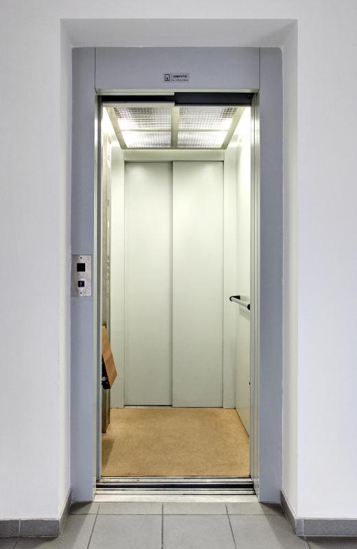 Yellow apartment Deluxe - image 12