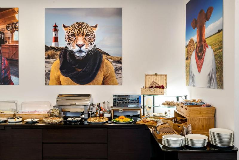 Sovrana Beach Hotel - Pet Friendly - Breakfast until 12 - Parking - image 42