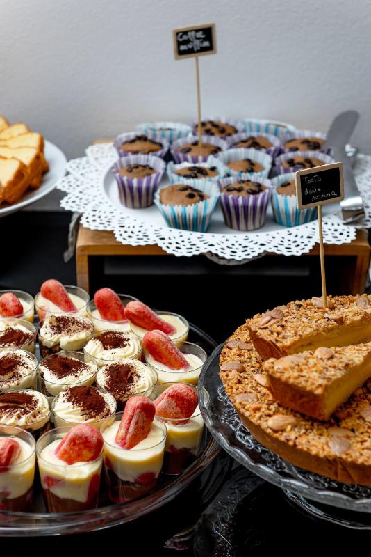 Sovrana Beach Hotel - Pet Friendly - Breakfast until 12 - Parking - image 13