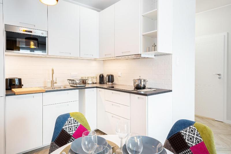 One-Bedroom Apartment image 3
