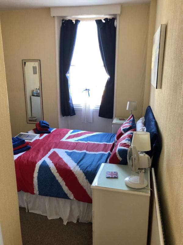 Beachcomber Guesthouse - image 44