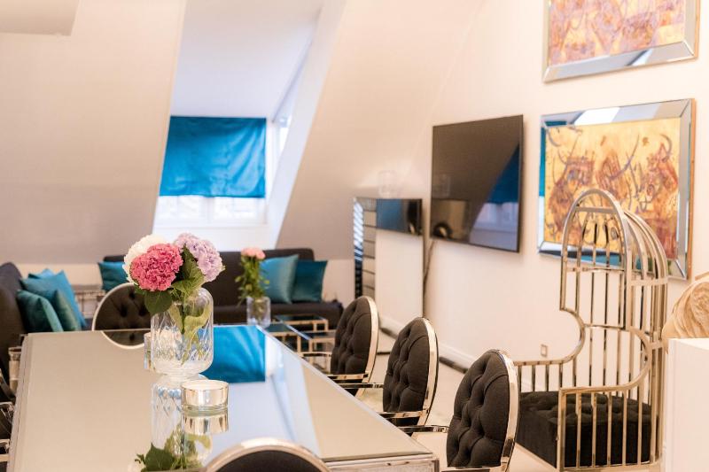 AB Ljubljana - The Residence - image 14