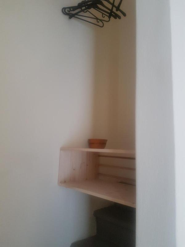 Single Room image 4