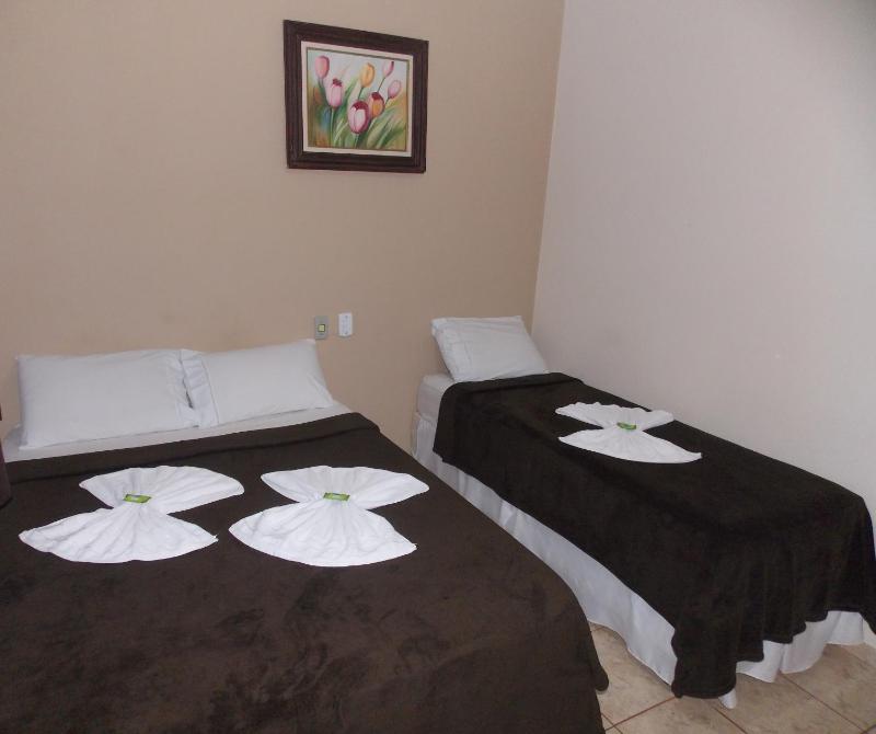 Double Room image 1