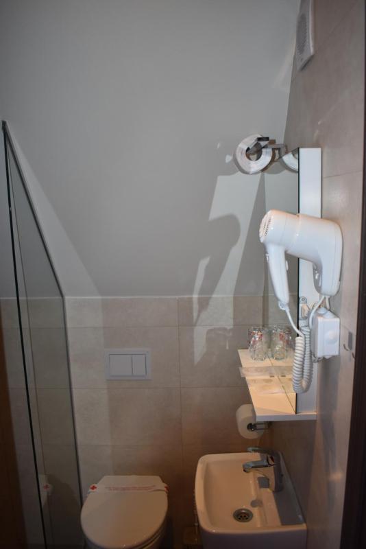 Single Room with Balcony image 2