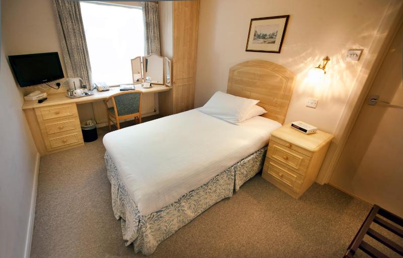 Single Room image 4