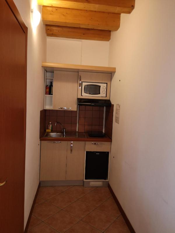 Studio (2 Adults) image 4