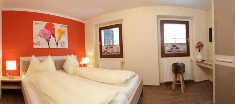 Apartment image 4
